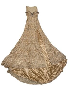 Panoply Elegant Cream Lace Gown size 4